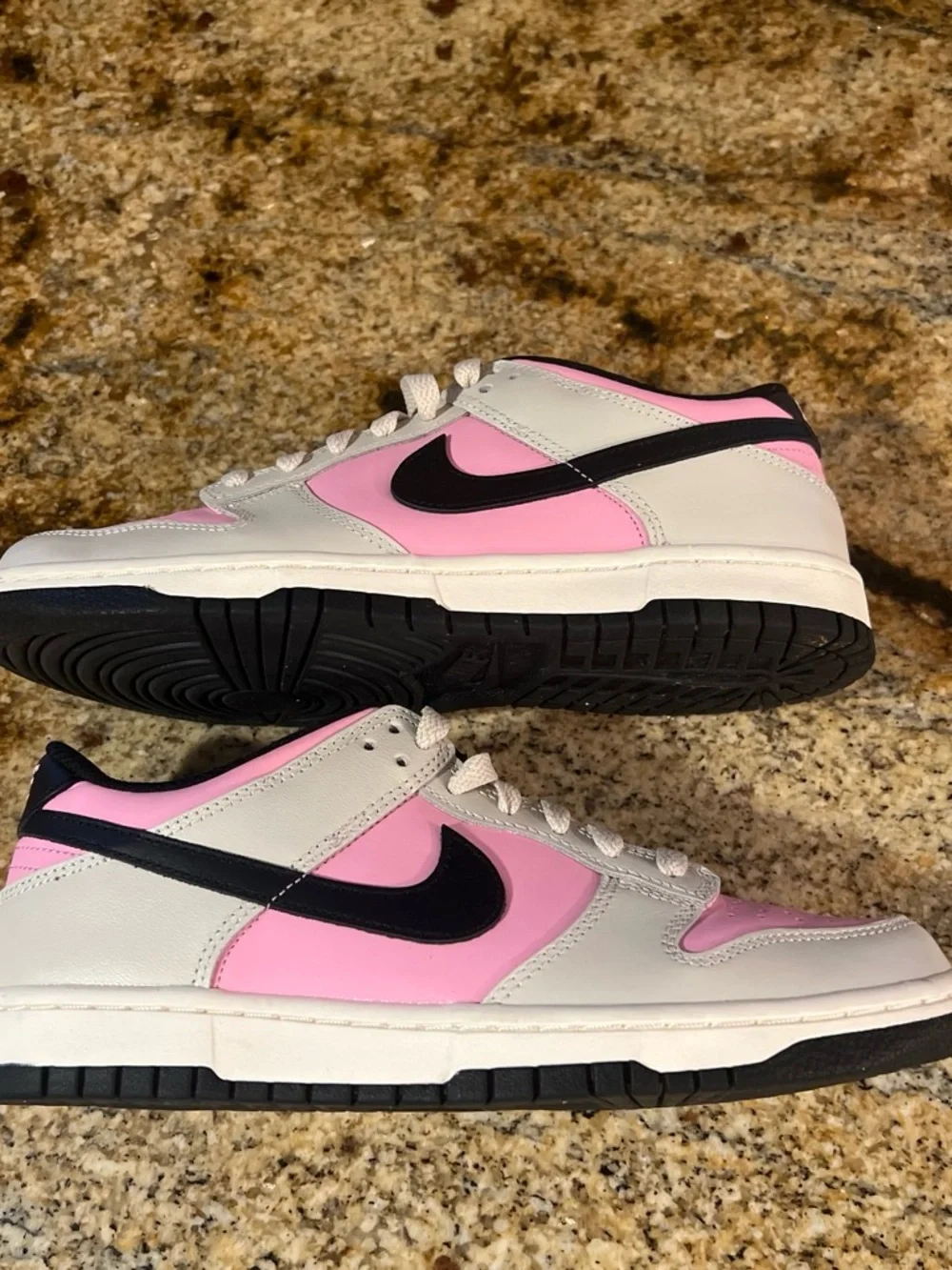 Nike Dunk Low GS Pink Rise Light Orewood Brown Black Size 7Y / Women’s 8.5